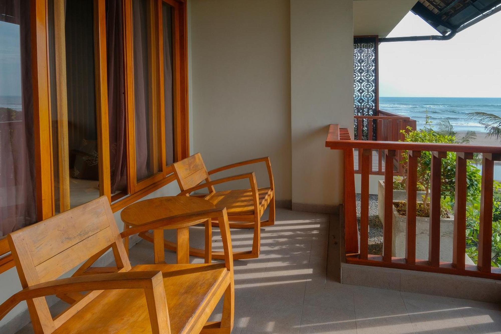 Swarga Suites Bali Berawa Чангу Экстерьер фото